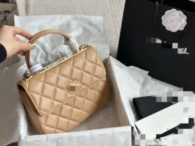 Chanel Fashionable Rhombic Pattern Retro Women’s Bag